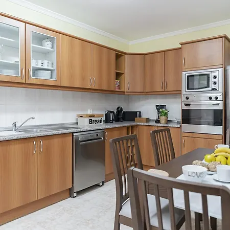 アパート V By An Island カニコ