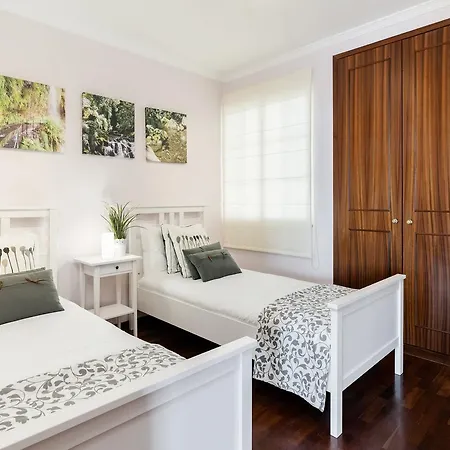 Апартаменты V By An Island Канису